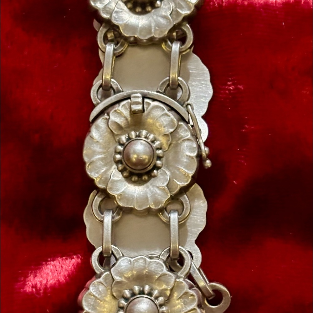 Rare Georg Jensen Sterling Silver “Blossom” Bracelet 1940’s. Trade 4 rose gold! - Picture 14 of 16